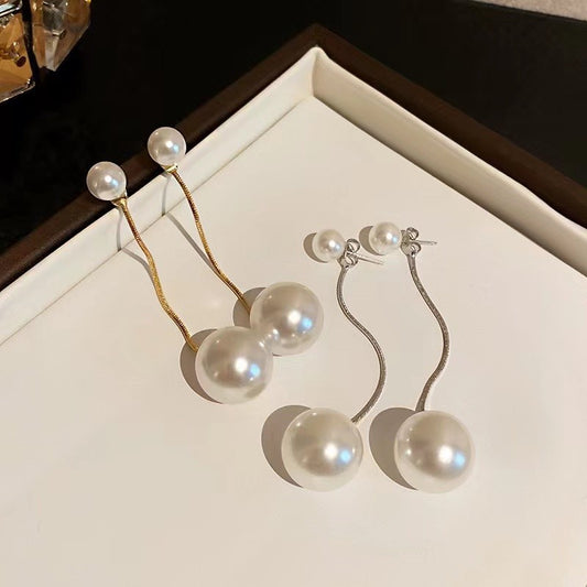 Elegant Pearl Hanging Korean Earrings – Stylish, Lightweight & Trendy Fashion Jewelry for Women golden