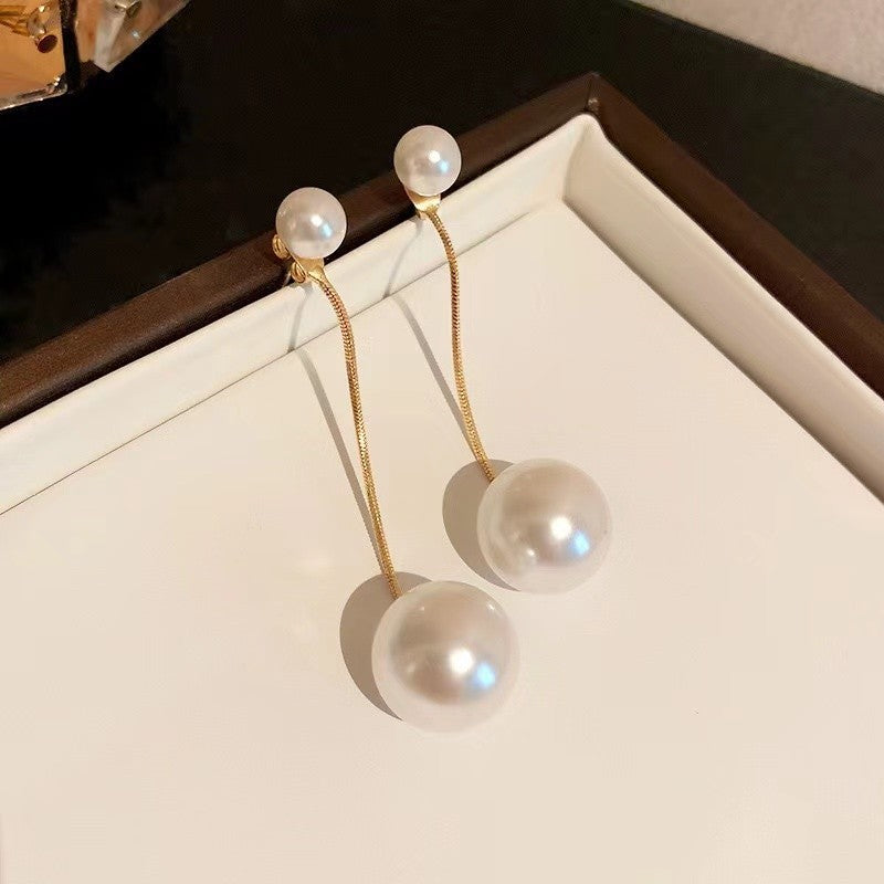 Elegant Pearl Hanging Korean Earrings – Stylish, Lightweight & Trendy Fashion Jewelry for Women golden